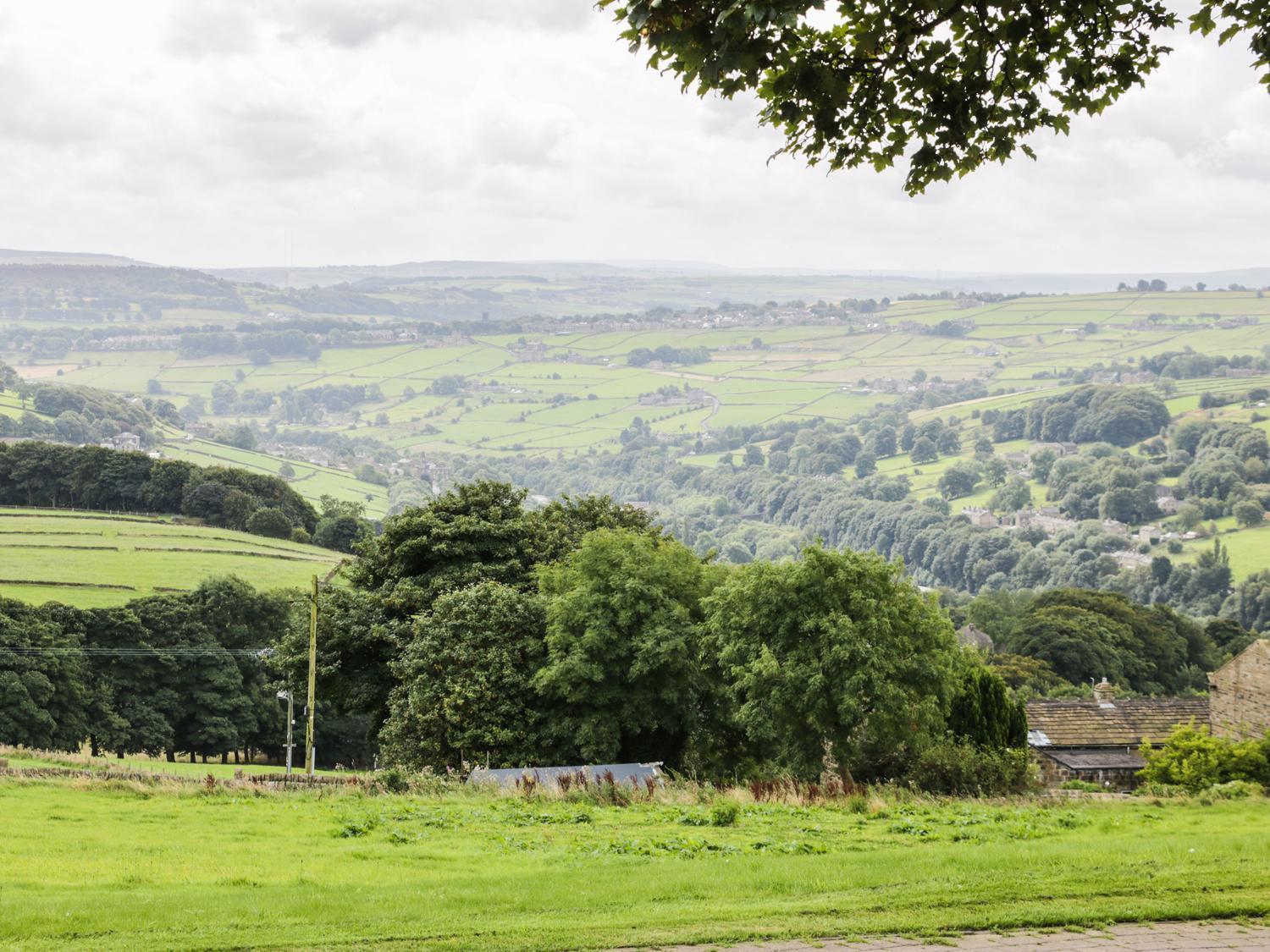 Upper Highlees Farm Luddendenfoot